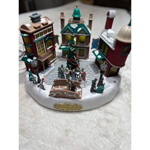 trendmasters A Caroling We Go animated lighted up Christmas - Picture 4 of 6